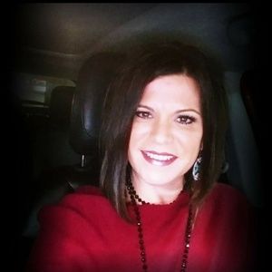 Meet your Posher, Dana